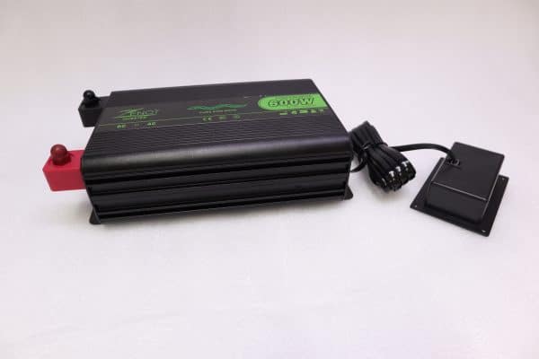 Zenot 12/240 Volt Pure Sine Wave Inverter Continuous 600W Output Power - Image 2