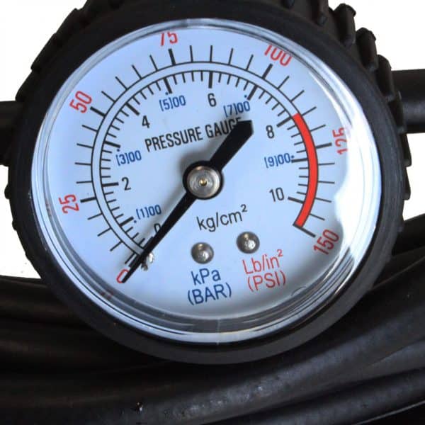 12 VOLT PORTABLE AIR COMPRESSOR