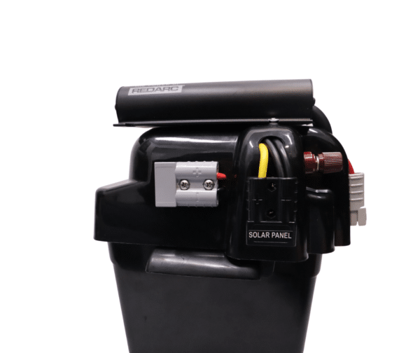 Zenot Dual Battery System & 40AH Redarc DC-DC Charger - Image 6