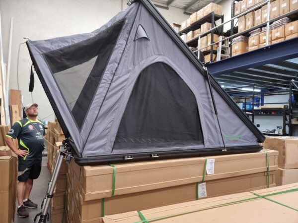 TRUE ADVENTURE OUTDOOR ALLOY ROOF TOP TENT CHARCOAL - Image 6
