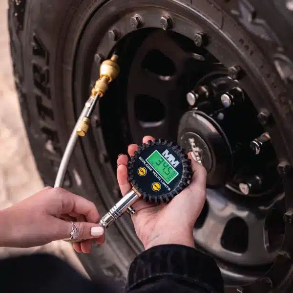 MEAN MOTHER® DIGITAL 2-IN-1 DEFLATOR & GAUGE KIT - Image 4